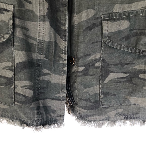 NWOT SANCTUARY ANTHROPOLOGIE ARMY JACKET CAMO SZ M - Picture 7 of 8